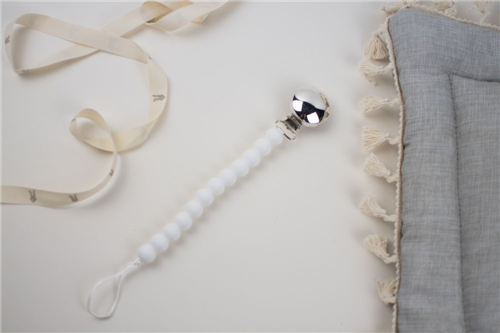 clip plata silicon blanco