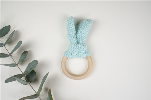 mordedera oreja crochet azul bebe