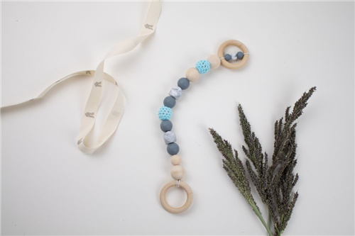 colgante aro con redondas silicon gris corchet azul