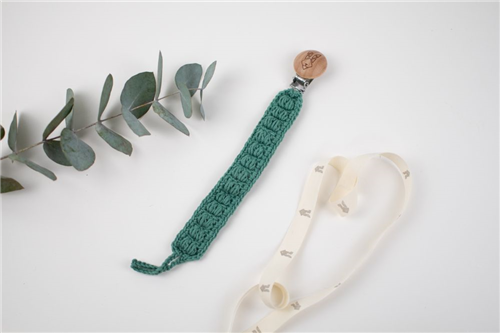 clip crochet verde pino