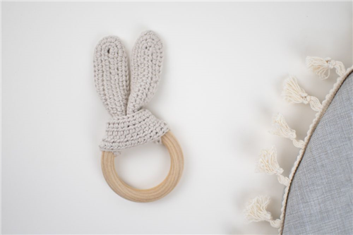 mordedera oreja crcochet beige