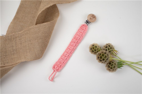 clip crochet rosa chicle