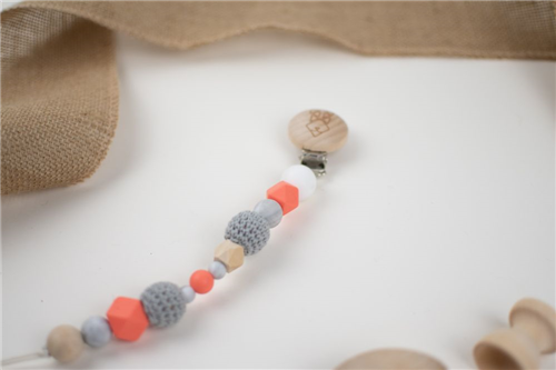 clip silicon hexagono salmon con blanco