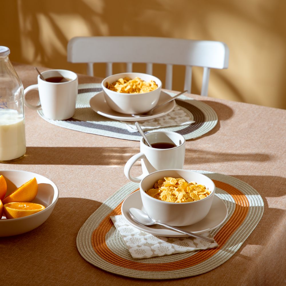 Individual de plástico ovalado 45x30 cm