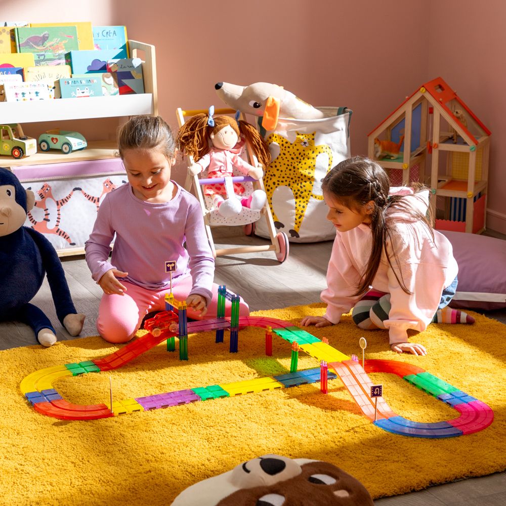 Pista magnética armable con auto