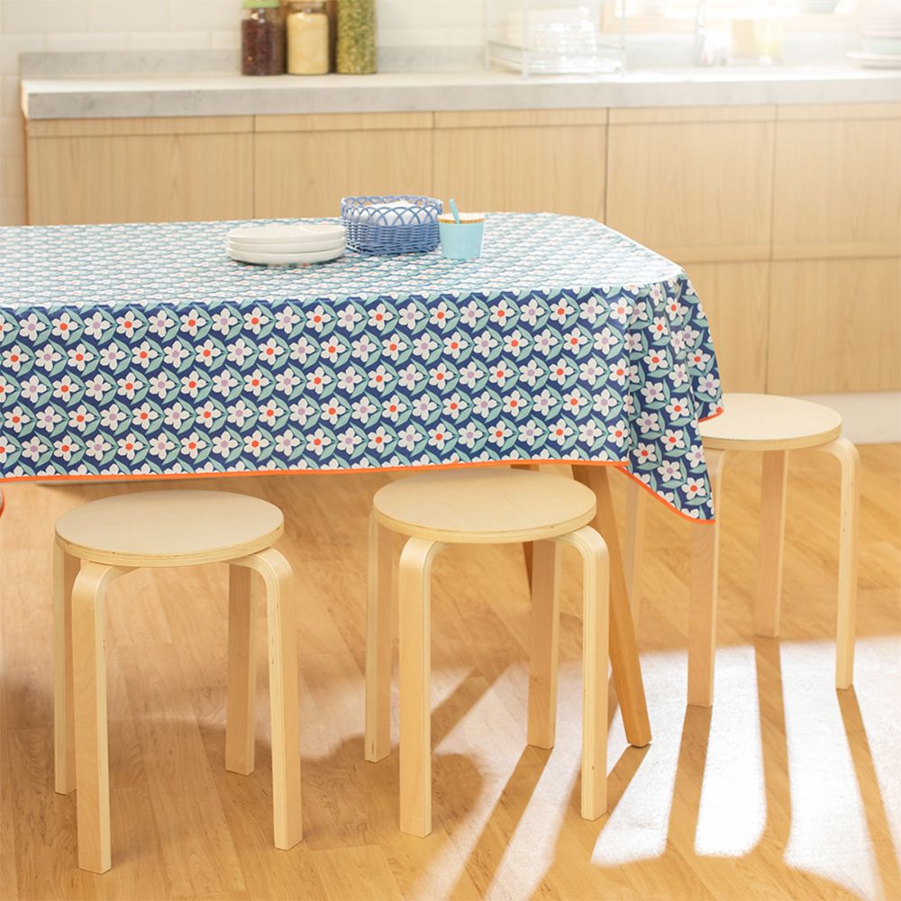 Banco apilable de madera 32x45 cm