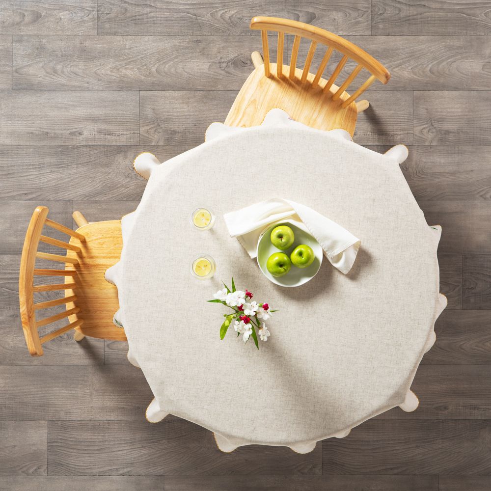 Mantel Altezzo Poliéster Bordado 150x 210 cm