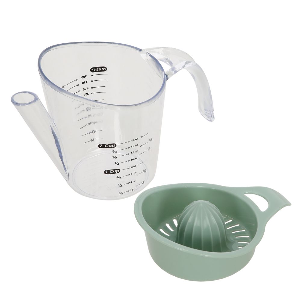 Exprimidor con vaso de medida