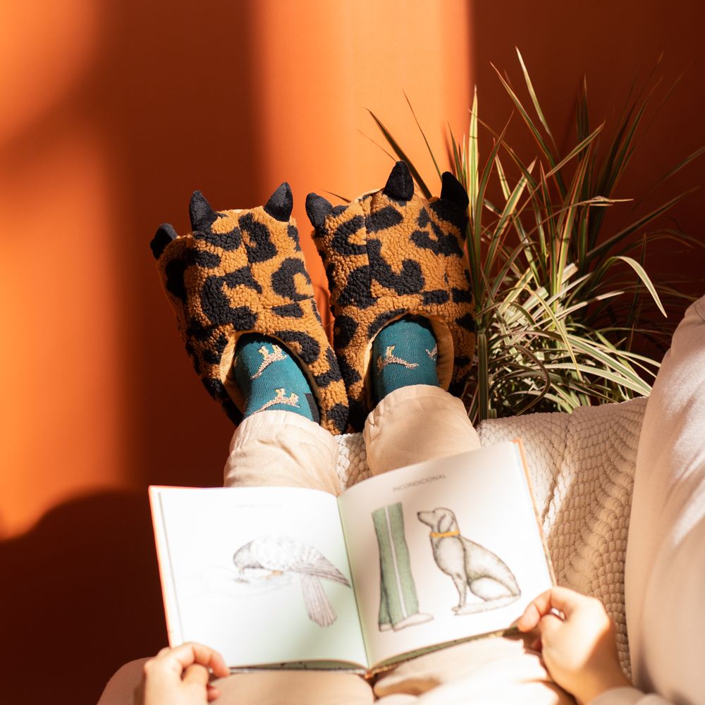 Pantuflas con forma de garra para niños 23 cm