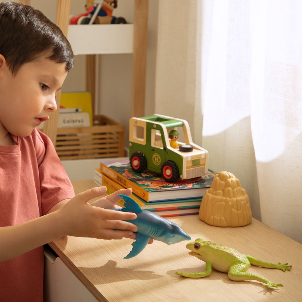 Tiburón apretable cambiacolor