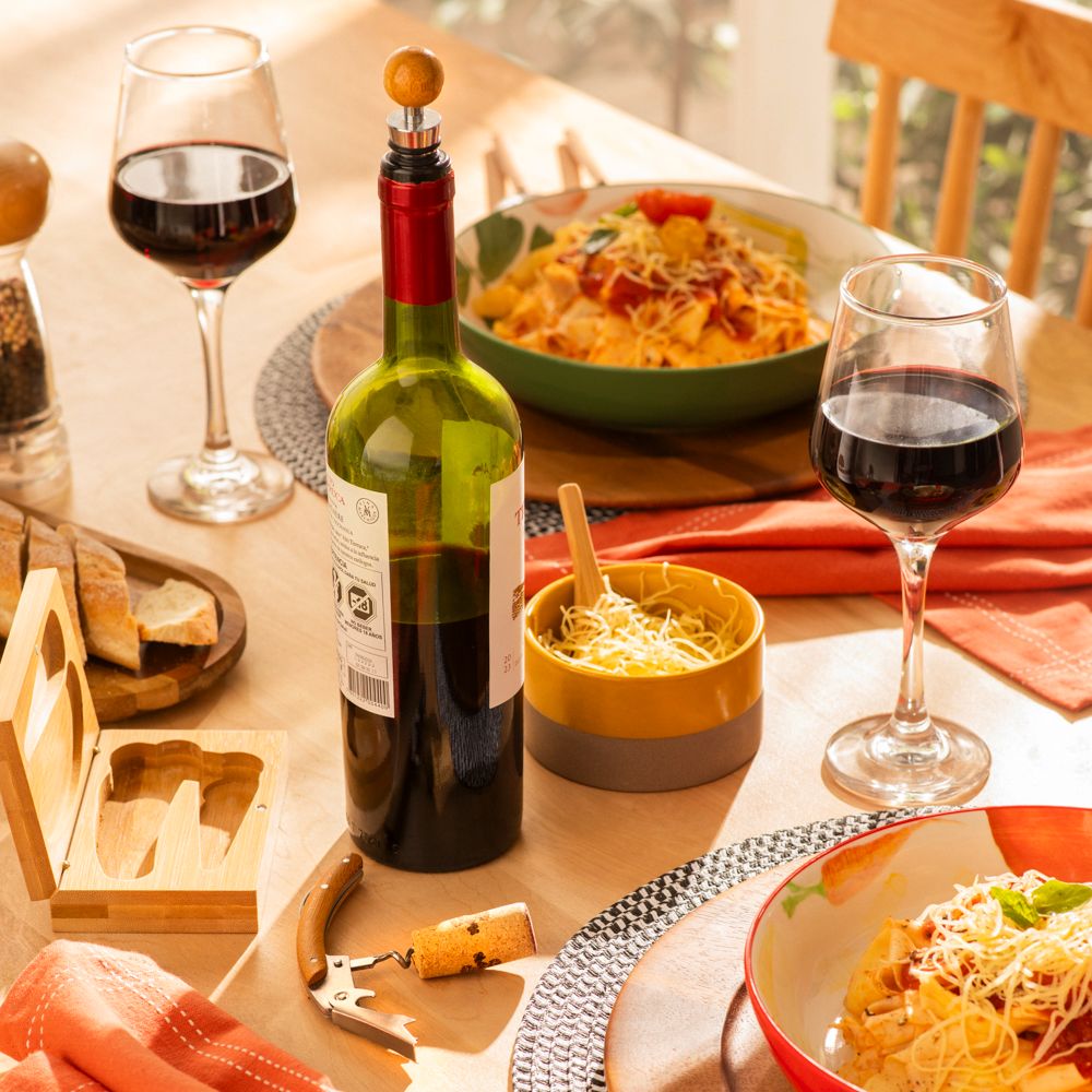 Caja con set para vino