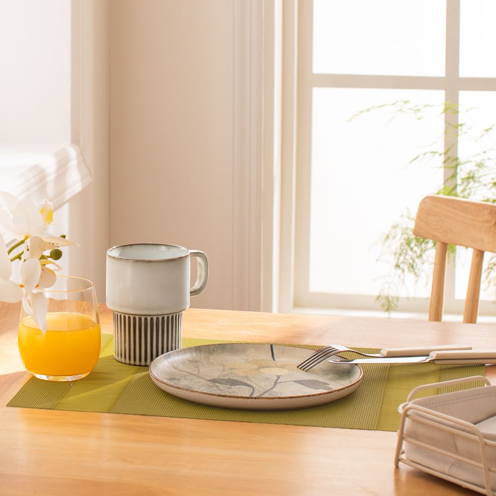 Taza con base texturizada 350 ml