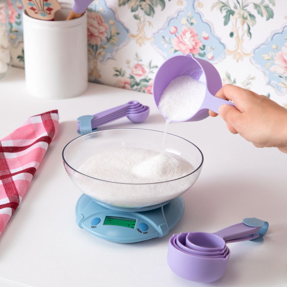 Set de medidas con tazas y cucharas