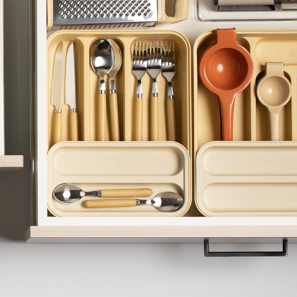 Organizador cubiertos plástico 24x31.5x6.5 cm