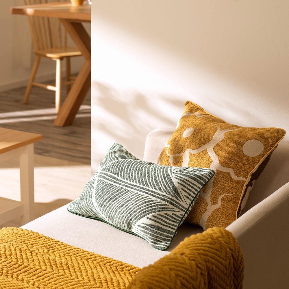 Cojín con diseño de tejido jacquard 30x50 cm