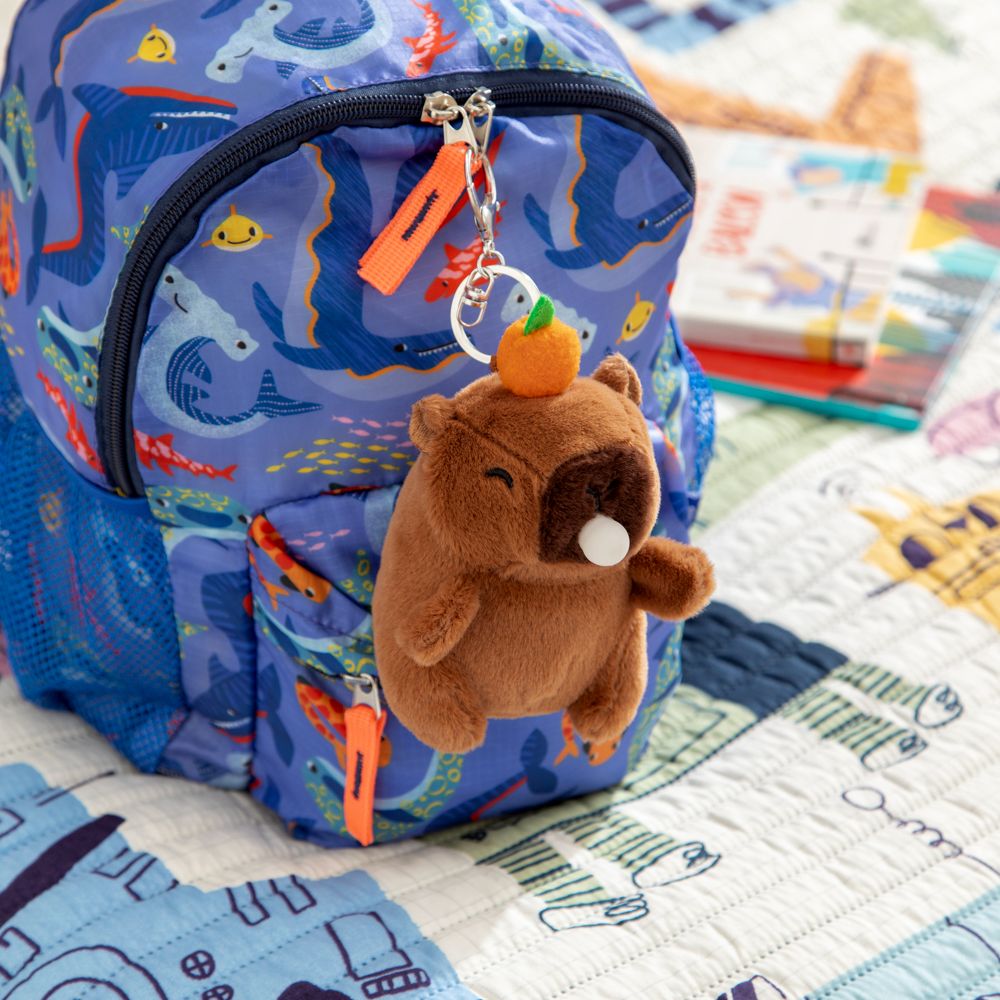 Llavero de peluche con acción