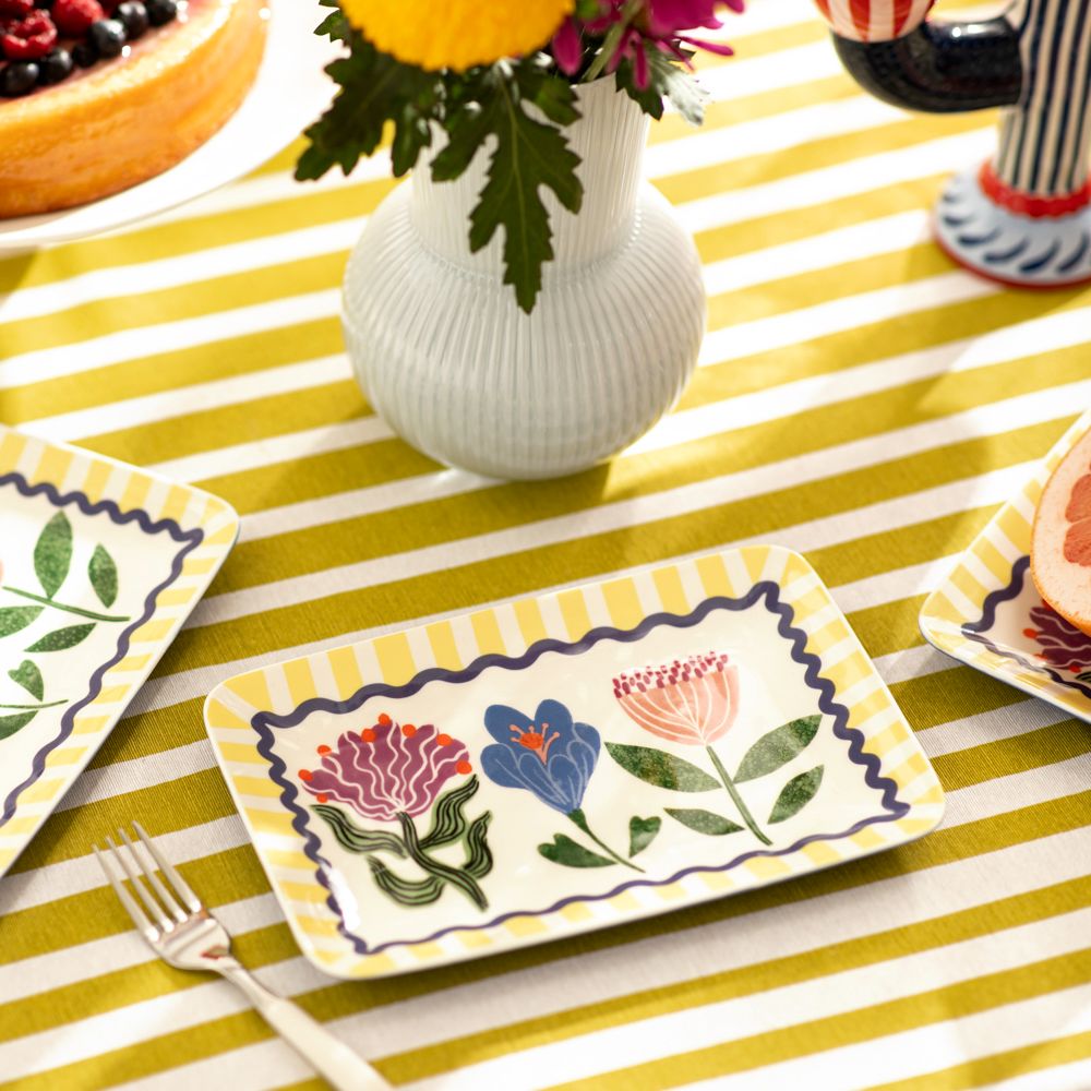 Plato rectangular con diseño 20x13 cm