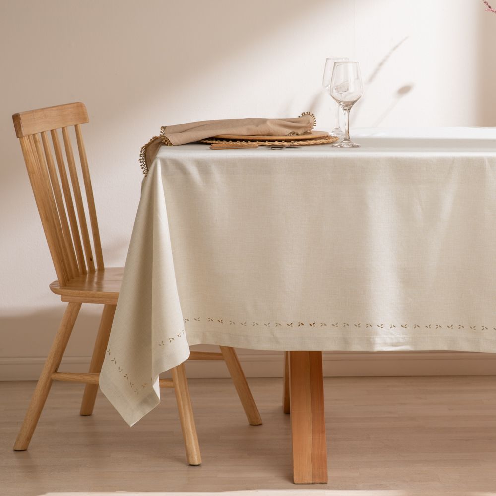 Mantel con diseño prepicado 160x280 cm
