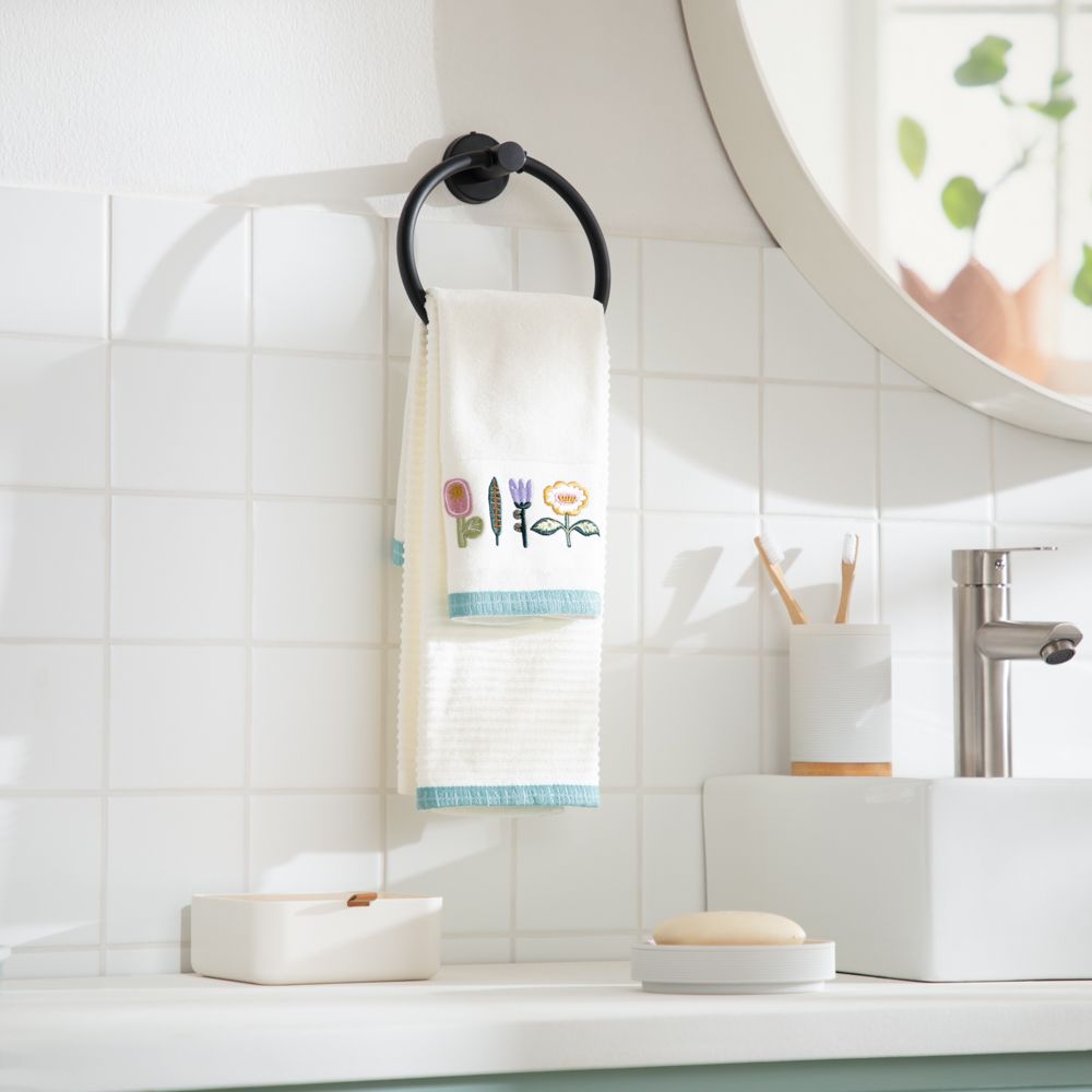 Set 2 toallas de visita bordadas