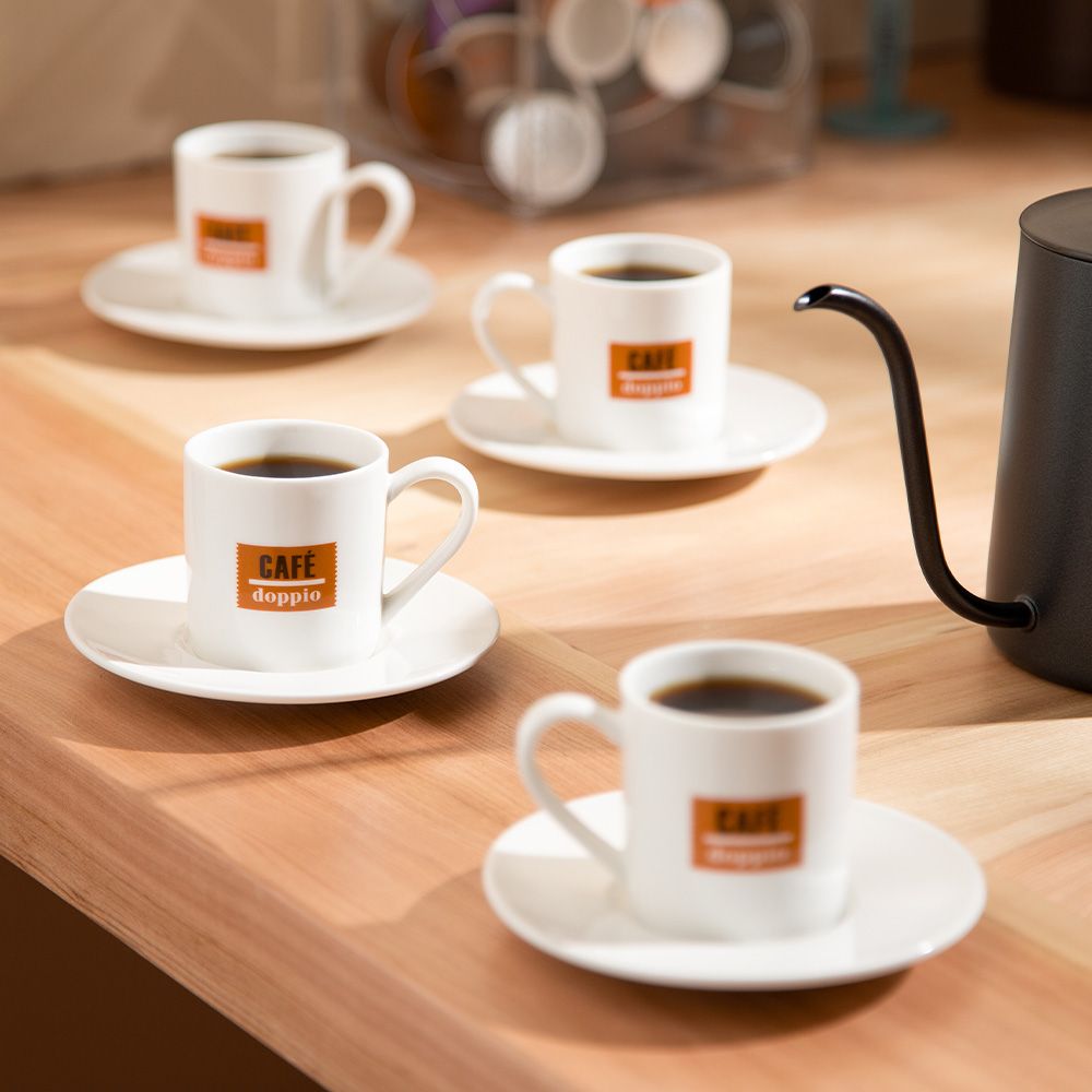 Set 4 Tazas para expreso con Platos 70 ml