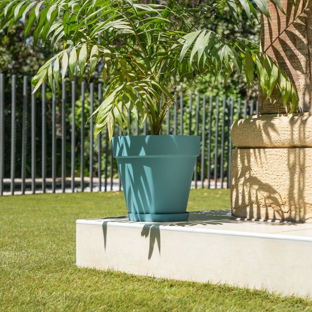 Maceta de plástico con plato 6 L