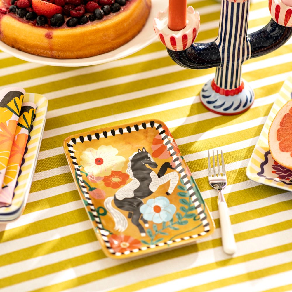 Plato rectangular con diseño 20x13 cm