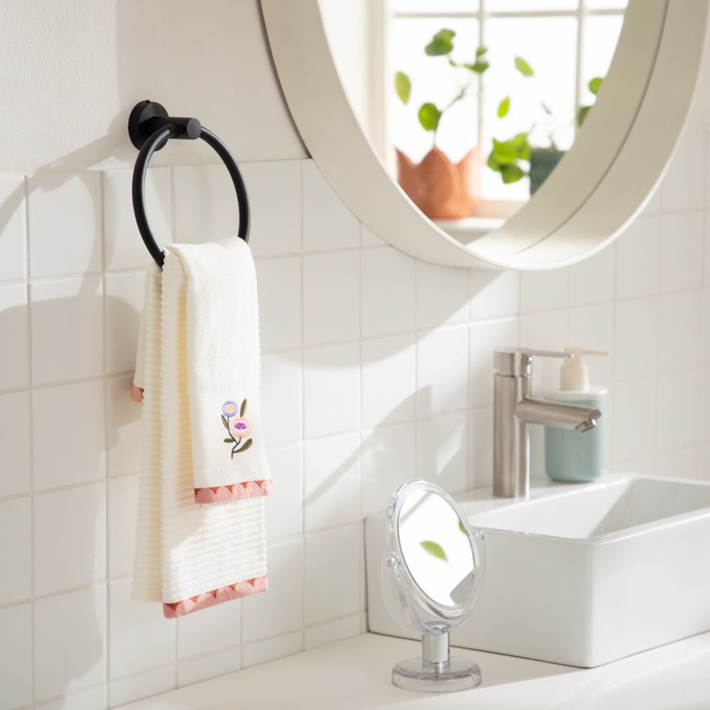 Set 2 toallas de visita bordadas