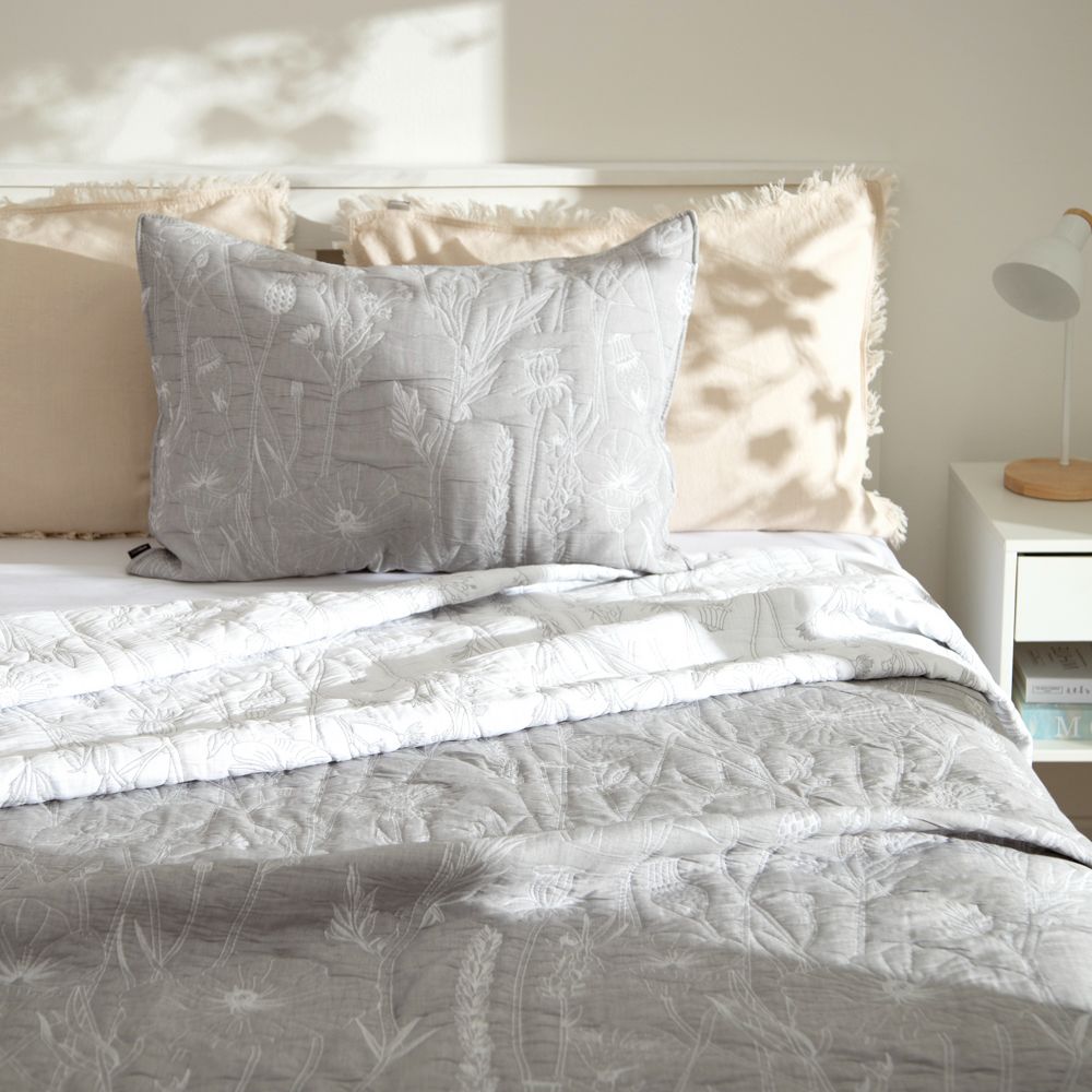 Colcha bordado Mat/Queen