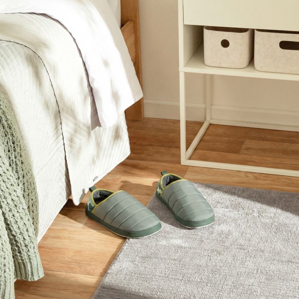 Pantuflas taffeta con estampado talla 30-31 cm