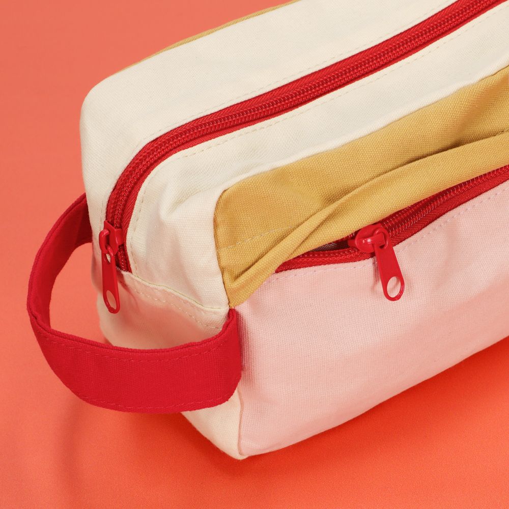 Estuche escolar con bolsillos 8.5x12.5x21 cm