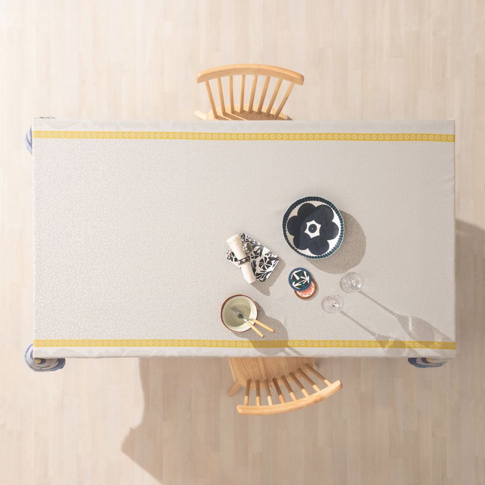 Mantel de jacquard con diseño en paneles 160x280 cm