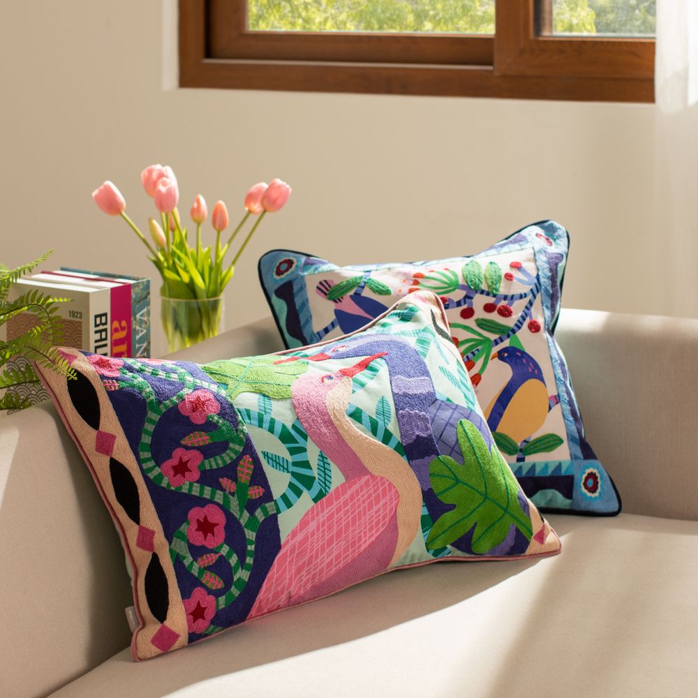 Cojín de algodón bordado con diseño 40x60 cm