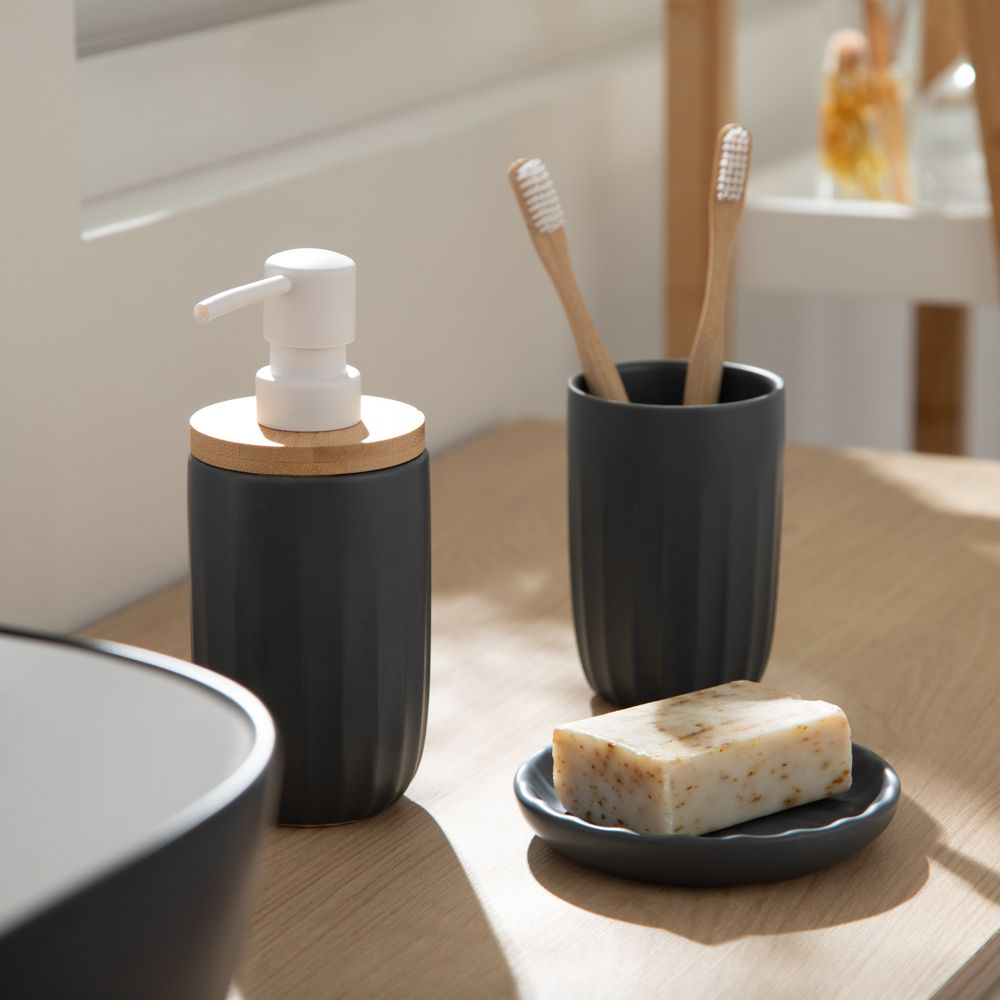 Vaso de cerámica para baño