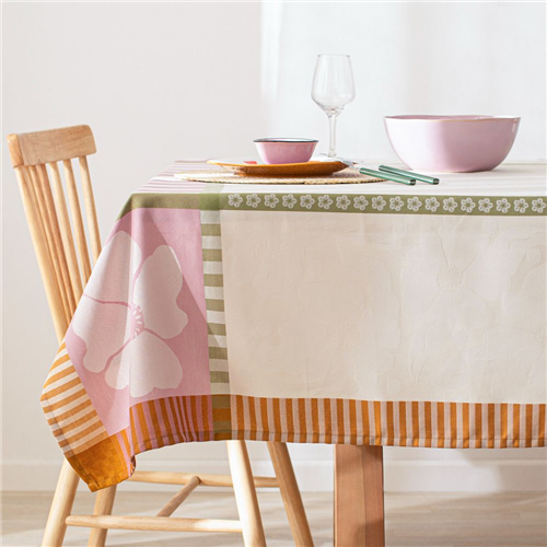 Mantel de jacquard con diseño en paneles 160x240 cm