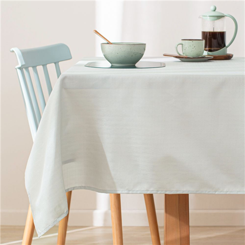Mantel básico color liso 180x320 cm