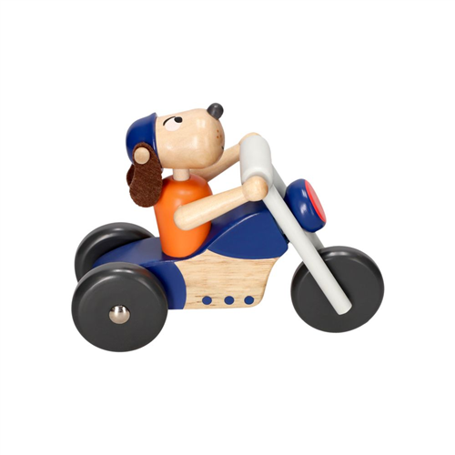 Carrito de madera con personaje