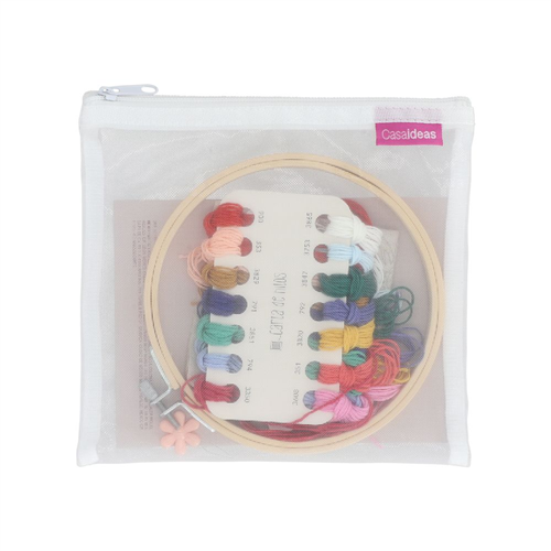 Bastidor de madera con figura para bordar