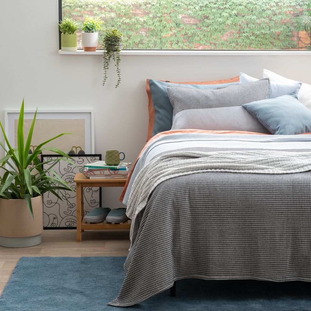 Colcha algodón con tejeduría handloom Queen