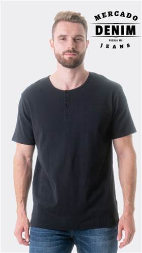 Playera básica de verano negra con 3 botones  / BB0094