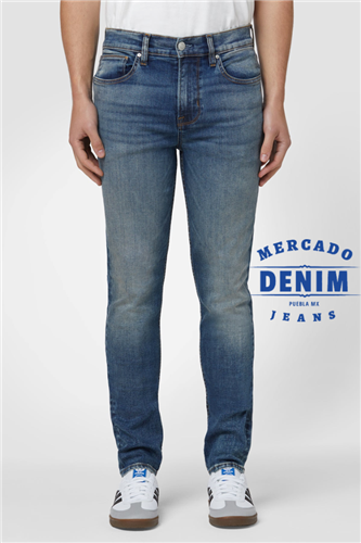 Mar Vista Slim Fit Jean